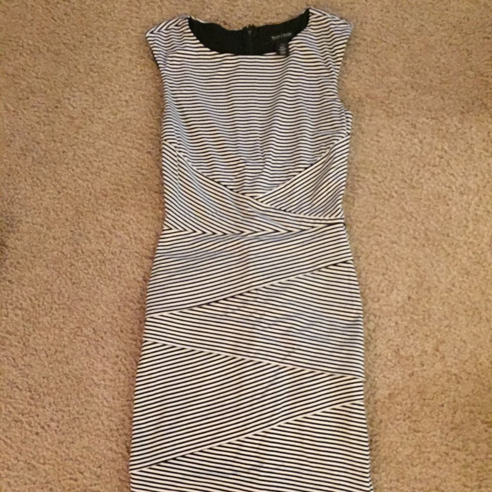 White House Black Market Pencil Dress Size 00